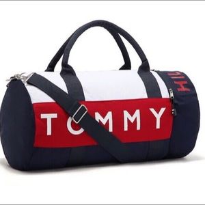 NWT TOMMY HILFIGER MINI DUFFLE BAG